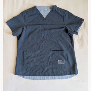 Figs Women's Reversible Scrub Top - Dark Harbor Blue